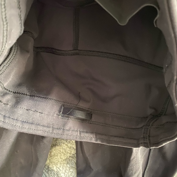 barley worn before lululemon size 2 28” wunder train leggings - Picture 2 of 4